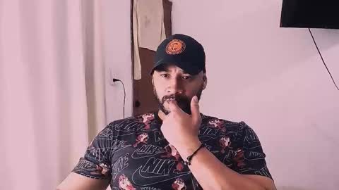 erick online show from January 14, 4:29 am