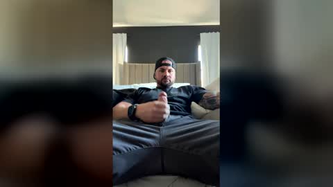 clyd887030 online show from January 17, 11:41 pm