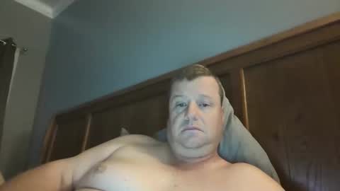 Snapshot of cmachen chatting on October 19, 4:40 pm cmachen online show from October 19, 4:40 pm