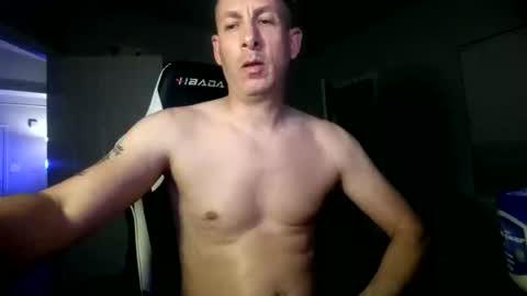 Snapshot of cmypenis chatting on June 6, 7:02 am Master Bates online show from June 6, 7:02 am