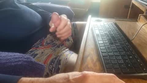 Snapshot of coach_d chatting on October 18, 6:19 pm coach_d online show from October 18, 6:19 pm