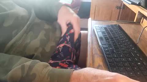 Snapshot of coach_d chatting on October 22, 1:44 pm coach_d online show from October 22, 1:44 pm