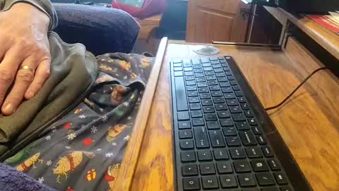 Snapshot of coach_d chatting on December 18, 5:08 pm coach_d online show from December 18, 5:08 pm