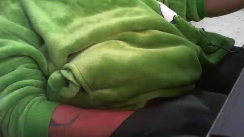 Snapshot of cocapepsicola chatting on November 9, 1:37 am cocapepsicola online show from November 9, 1:37 am