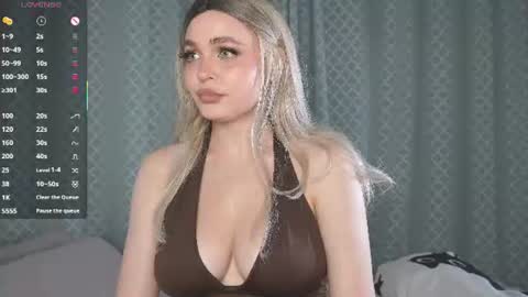 Mila online show from July 16, 9:43 pm