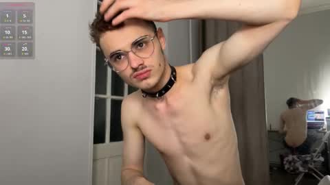 Snapshot of cock_and_lock chatting on February 19, 9:44 pm Herman online show from February 19, 9:44 pm