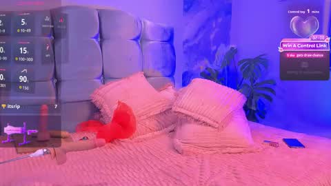 Valerie  nenitasexy online show from June 7, 6:39 am