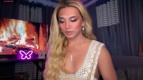 Snapshot of cockprincess_dianna chatting on September 14, 7:40 am PrincessDianna IslandGirl CUMSHOW in PVT and PASSWORDSHOW online show from September 14, 7:40 am