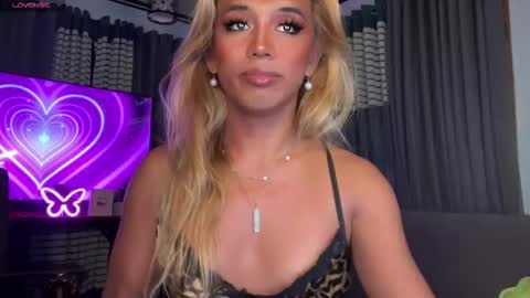 Snapshot of cockprincess_dianna chatting on October 14, 4:57 am PrincessDianna IslandGirl CUMSHOW in PVT and PASSWORDSHOW online show from October 14, 4:57 am