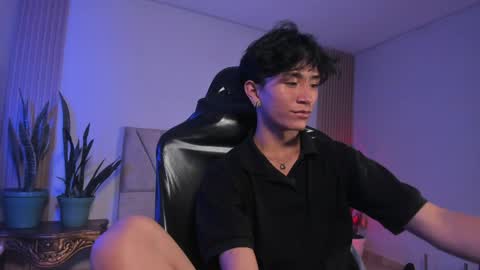 COCO online show from March 30, 8:21 pm