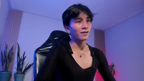 COCO online show from March 31, 12:27 pm