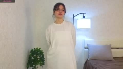 Kim online show from April 10, 6:29 am