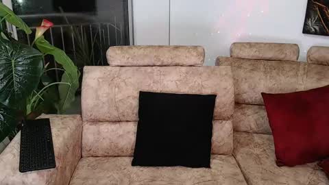 Snapshot of coddy_doll chatting on February 11, 2:35 am Coddy online show from February 11, 2:35 am