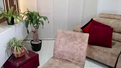 Snapshot of coddy_doll chatting on November 22, 2:43 am Coddy online show from November 22, 2:43 am