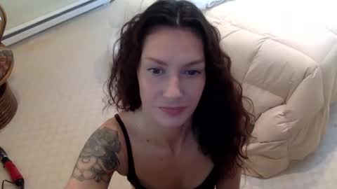 Snapshot of codebynova chatting on November 23, 5:46 pm Code By Nova online show from November 23, 5:46 pm