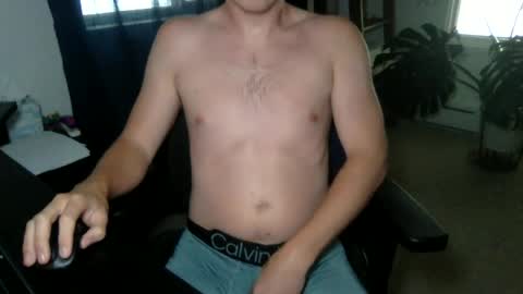 Snapshot of codyjacs chatting on June 15, 10:01 pm Cj18919 online show from June 15, 10:01 pm