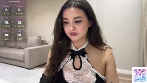 Yumi online show from July 8, 11:09 pm