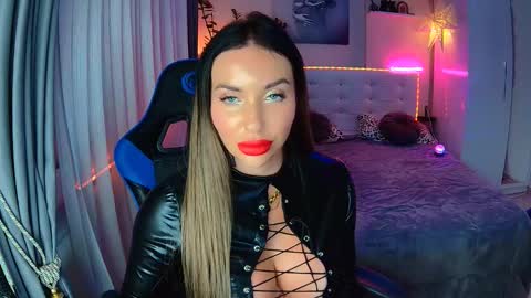 Ur goddess Nikki online show from October 19, 10:27 am