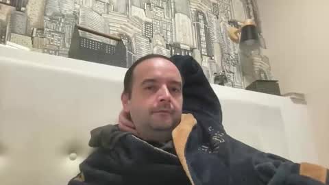 Snapshot of colambus555 chatting on October 8, 7:44 pm colambus555 online show from October 8, 7:44 pm