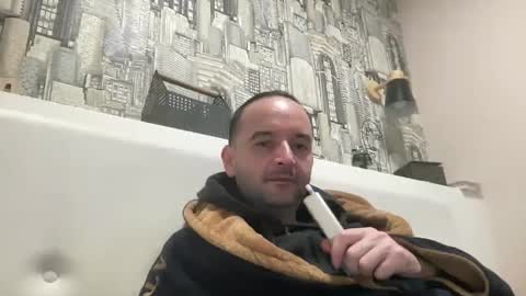 Snapshot of colambus555 chatting on October 16, 4:41 pm colambus555 online show from October 16, 4:41 pm