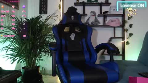 Colby Scott online show from October 31, 1:23 pm