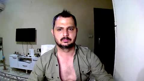 coldskull15 online show from February 3, 6:39 pm