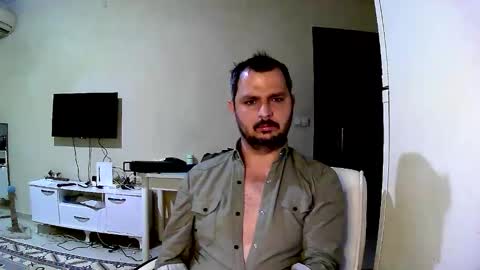 coldskull15 online show from February 4, 12:40 am