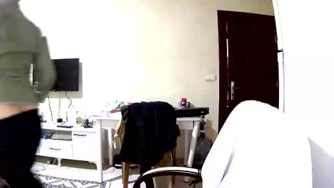 coldskull15 online show from March 3, 12:16 pm