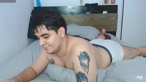 colin_lewisss online show from November 2, 12:13 am