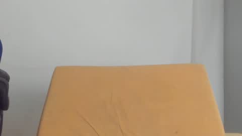 Snapshot of colin_prince2 chatting on December 16, 2:04 am COLIN online show from December 16, 2:04 am