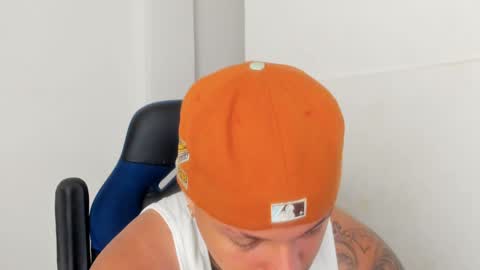 Snapshot of colin_prince2 chatting on December 19, 9:07 am COLIN online show from December 19, 9:07 am