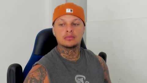 Snapshot of colin_prince2 chatting on February 11, 2:57 am COLIN online show from February 11, 2:57 am