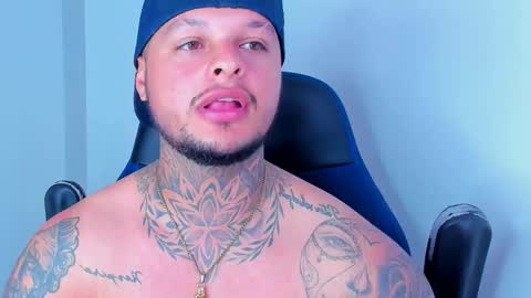 Snapshot of colin_prince2 chatting on March 3, 6:58 pm COLIN online show from March 3, 6:58 pm