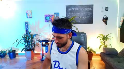 colin_stone online show from March 11, 12:38 am