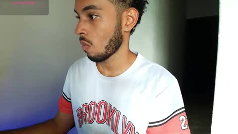 IG  online show from February 12, 6:14 pm