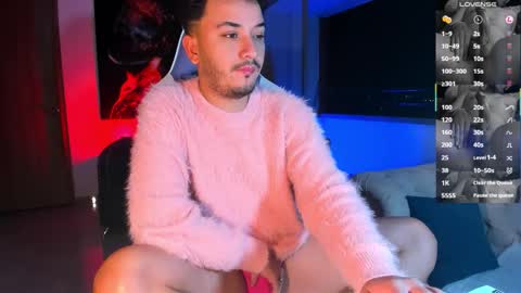 javier online show from November 4, 4:00 am