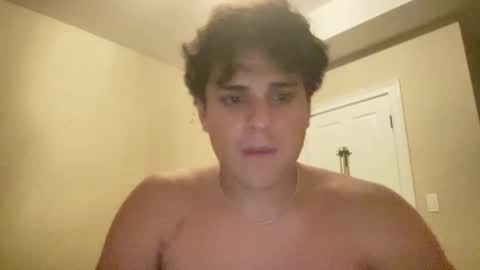 Snapshot of college27816672 chatting on October 8, 4:21 am college27816672 online show from October 8, 4:21 am