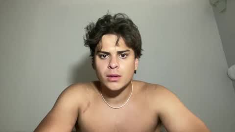 Snapshot of college27816672 chatting on October 9, 2:31 am college27816672 online show from October 9, 2:31 am