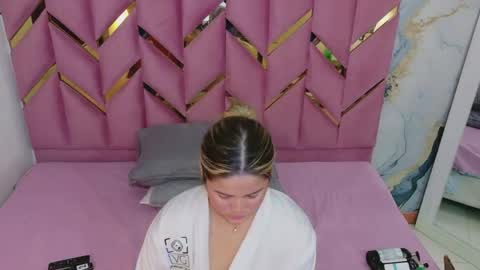  MEGAN  online show from April 10, 11:53 pm