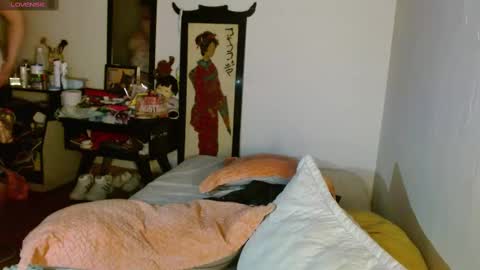 Collette online show from September 24, 5:00 am