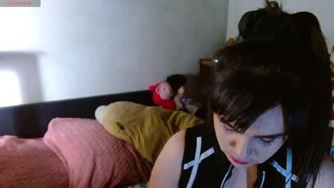 Collette online show from April 18, 8:07 am