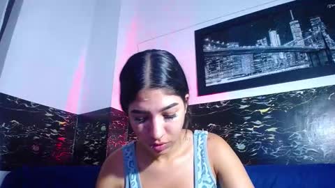  Nahomi  online show from December 19, 6:37 pm