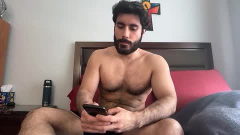 Snapshot of colombianstud94 chatting on February 26, 7:35 pm colombianstud94 online show from February 26, 7:35 pm