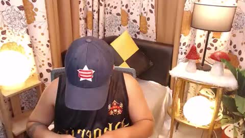 Snapshot of colossalboy chatting on January 15, 11:00 am Sunny online show from January 15, 11:00 am