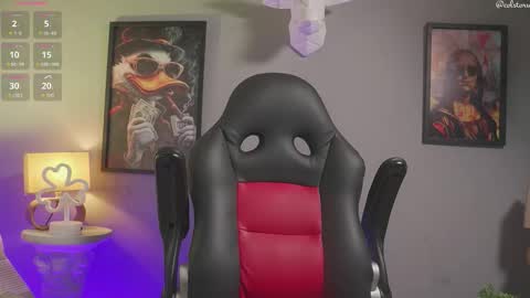 colstorw_ online show from March 14, 9:59 am