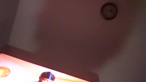 coltondolla online show from November 30, 7:56 am