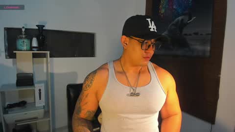 coltonmassif_ online show from December 31, 6:59 am