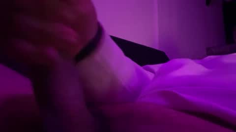 Snapshot of cometemipito chatting on November 27, 5:53 am Chris online show from November 27, 5:53 am