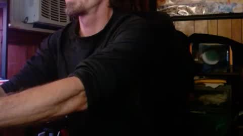 Nelson or ComicKing and sometime Peachy143 online show from March 20, 12:04 am