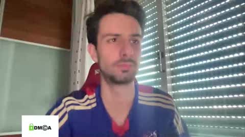 Snapshot of commanded chatting on November 17, 3:40 pm commanded online show from November 17, 3:40 pm